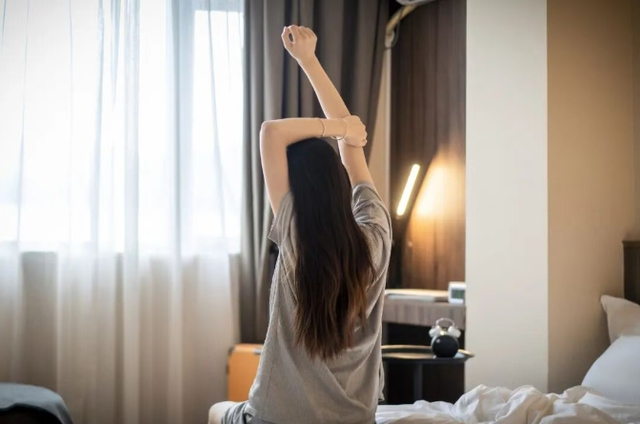 Tưởng giảm c&acirc;n th&agrave;nh c&ocirc;ng, h&oacute;a ra 4 dấu hiệu buổi s&aacute;ng n&agrave;y c&oacute; thể l&agrave; "t&iacute;n hiệu sớm" của ung thư phổi, đ&aacute;ng tiếc nhiều người bỏ qua- Ảnh 4.