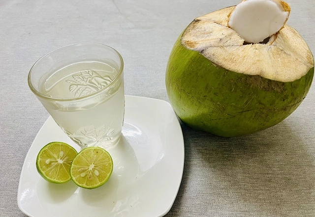 6 lợi &iacute;ch sức khỏe của chanh chứng minh n&oacute; kh&ocirc;ng chỉ l&agrave; một loại gia vị- Ảnh 1.