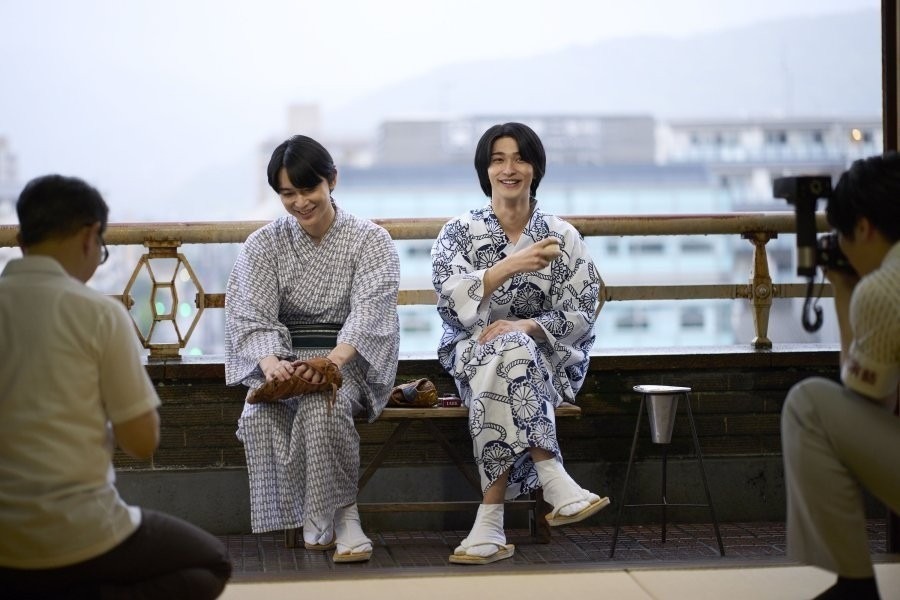 2 nam thần 3.400 tỷ đang viral khắp MXH Việt: Visual đẹp như đ&uacute;c từ v&agrave;ng, xem đến đời tư ai cũng sửng sốt- Ảnh 3.