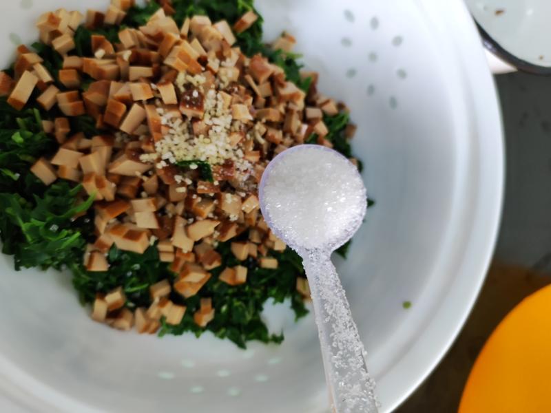 M&oacute;n rau n&ecirc;n ăn v&agrave;o th&aacute;ng Ba - vừa ngon, dễ nấu lại gi&uacute;p th&uacute;c đẩy nhu động ruột, nu&ocirc;i dưỡng gan v&agrave; bảo vệ mắt- Ảnh 8.