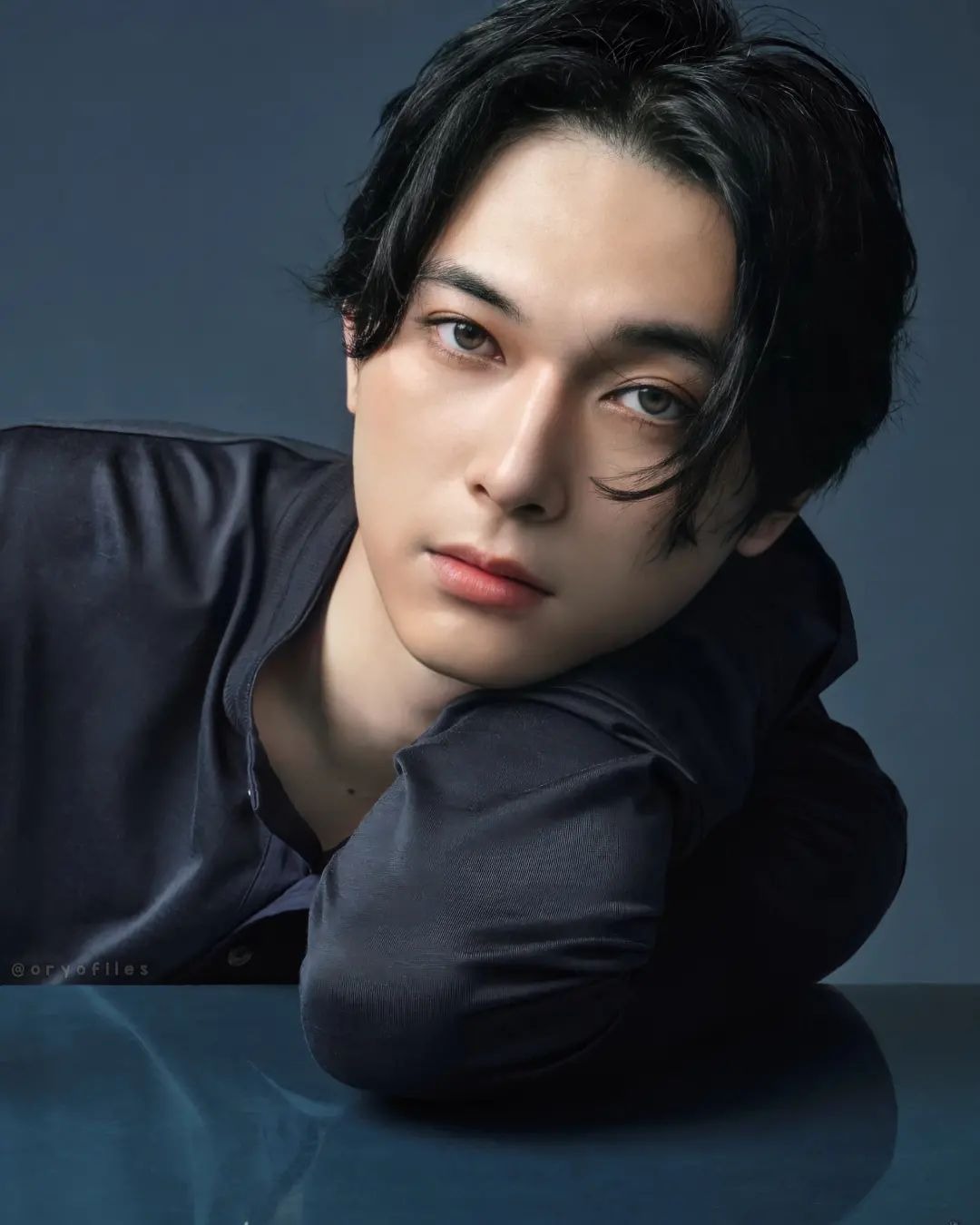 2 nam thần 3.400 tỷ đang viral khắp MXH Việt: Visual đẹp như đ&uacute;c từ v&agrave;ng, xem đến đời tư ai cũng sửng sốt- Ảnh 7.