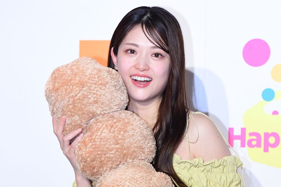 Nữ diễn vi&ecirc;n 9X vừa sinh con chỉ sau 3 th&aacute;ng kết h&ocirc;n, clip 8 ph&uacute;t g&acirc;y ch&uacute; &yacute;- Ảnh 3.