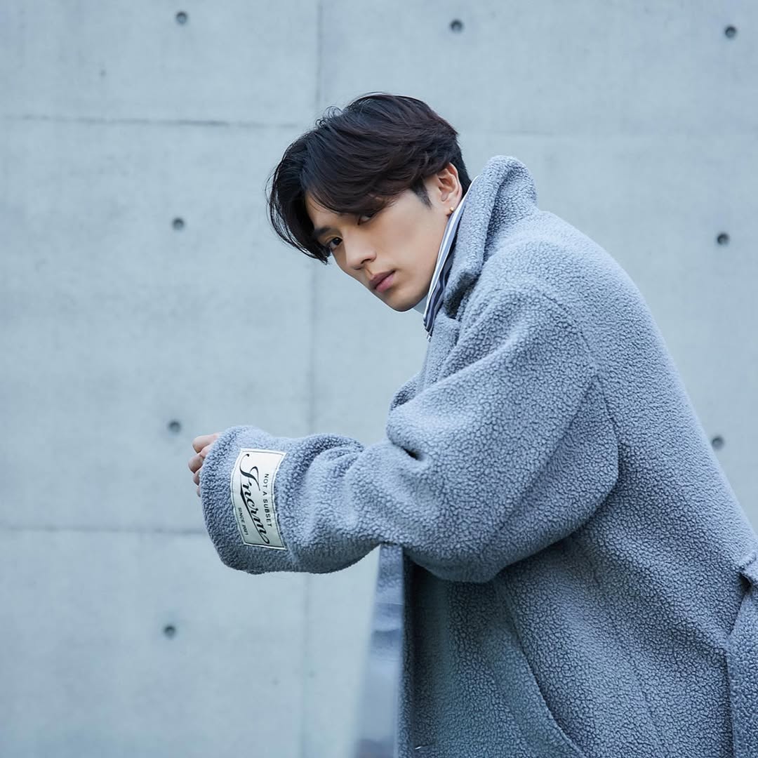 Mỹ nam xứ hoa anh đ&agrave;o l&agrave;m c&otilde;i mạng chao đảo: Visual "quốc bảo", body vạm vỡ ng&agrave;y t&aacute;i xuất khiến kh&aacute;n giả phấn kh&iacute;ch- Ảnh 15.