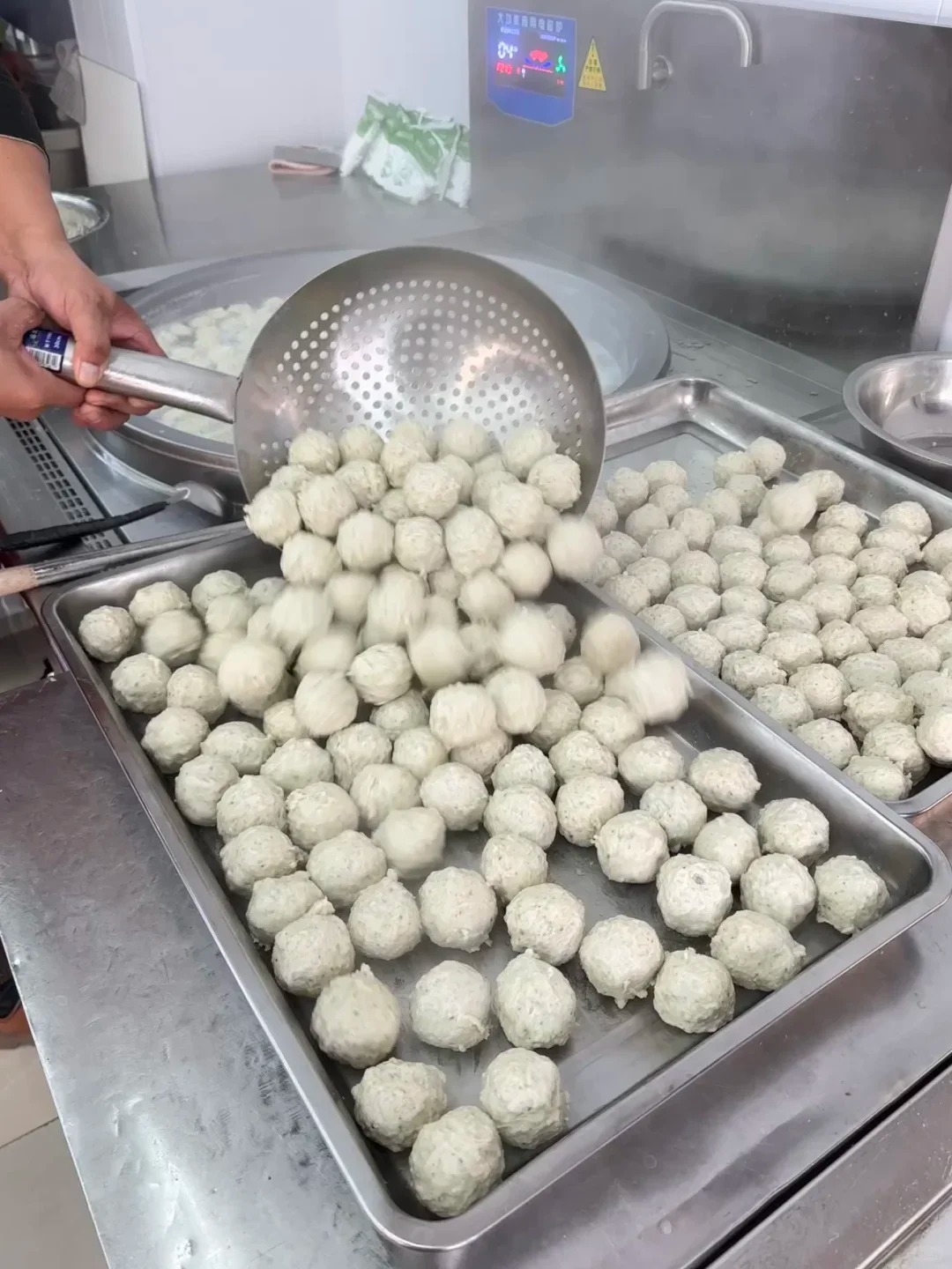 6 món đặc sản Hoài An ngon nức nở, nhìn thôi đã thấy cả một trời thương nhớ quê nhà, ngon chẳng kém gì mâm cơm mẹ nấu!- Ảnh 31. 6 món đặc sản Hoài An ngon nức nở, nhìn thôi đã thấy cả một trời thương nhớ quê nhà, ngon chẳng kém gì mâm cơm mẹ nấu!- Ảnh 31.