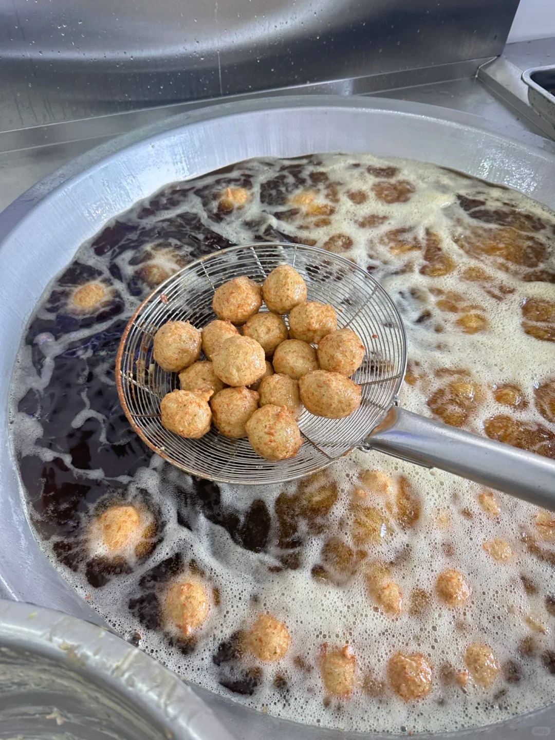 6 món đặc sản Hoài An ngon nức nở, nhìn thôi đã thấy cả một trời thương nhớ quê nhà, ngon chẳng kém gì mâm cơm mẹ nấu!- Ảnh 32. 6 món đặc sản Hoài An ngon nức nở, nhìn thôi đã thấy cả một trời thương nhớ quê nhà, ngon chẳng kém gì mâm cơm mẹ nấu!- Ảnh 32.