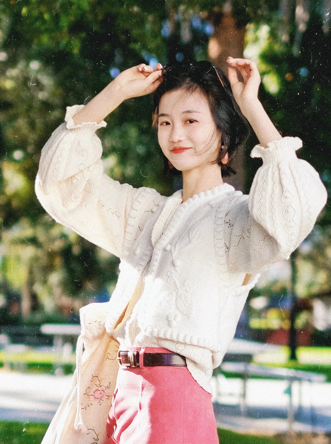 Tuần mới (16/3 - 22/3) mặc g&igrave; để "h&uacute;t cạn" t&agrave;i lộc? Điểm danh m&agrave;u &aacute;o may mắn gi&uacute;p t&uacute;i tiền 12 con gi&aacute;p l&uacute;c n&agrave;o cũng rủng rỉnh- Ảnh 2.