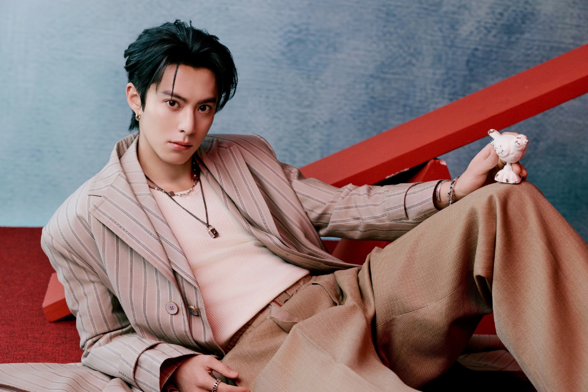 Kh&ocirc;ng m&ecirc; nổi mỹ nam ng&ocirc;ng cuồng nhất showbiz: Tự coi m&igrave;nh l&agrave; c&aacute;i rốn của vũ trụ, diễn dở chỉ giỏi hạ bệ đồng nghiệp- Ảnh 2.