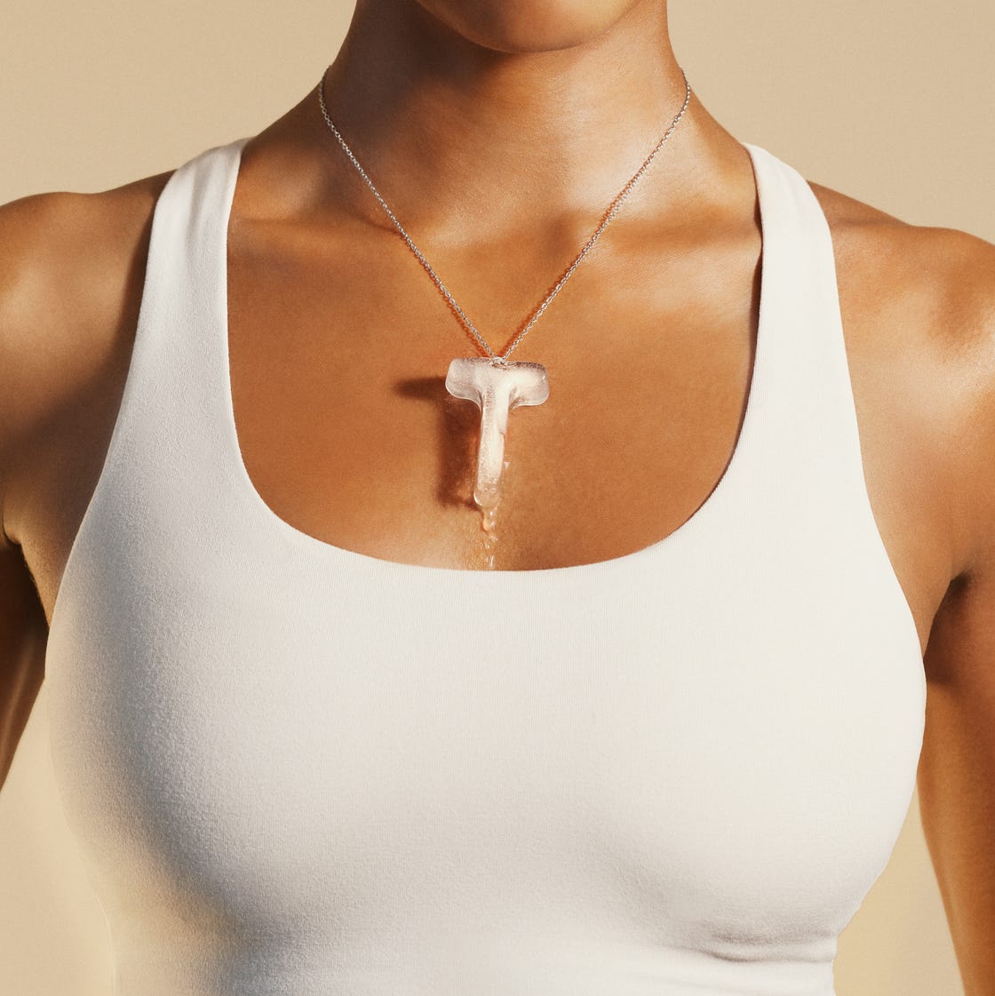 "Hormone nam giới" nhưng phụ nữ cũng cần: V&igrave; sao ng&agrave;y c&agrave;ng nhiều chị em t&igrave;m đến testosterone sau tuổi 40?- Ảnh 1.