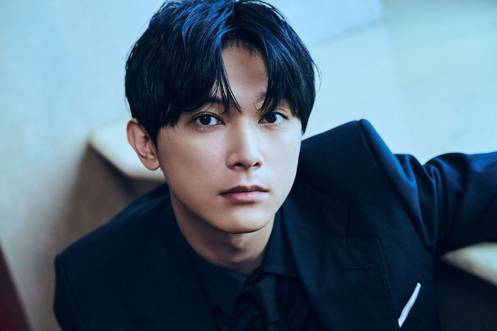 2 nam thần 3.400 tỷ đang viral khắp MXH Việt: Visual đẹp như đ&uacute;c từ v&agrave;ng, xem đến đời tư ai cũng sửng sốt- Ảnh 8.