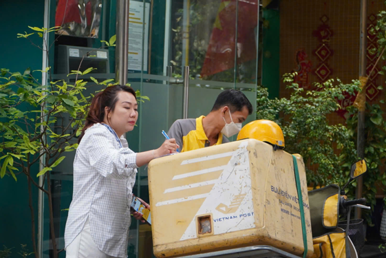 Mua h&agrave;ng online kh&ocirc;ng c&ograve;n rẻ- Ảnh 1.