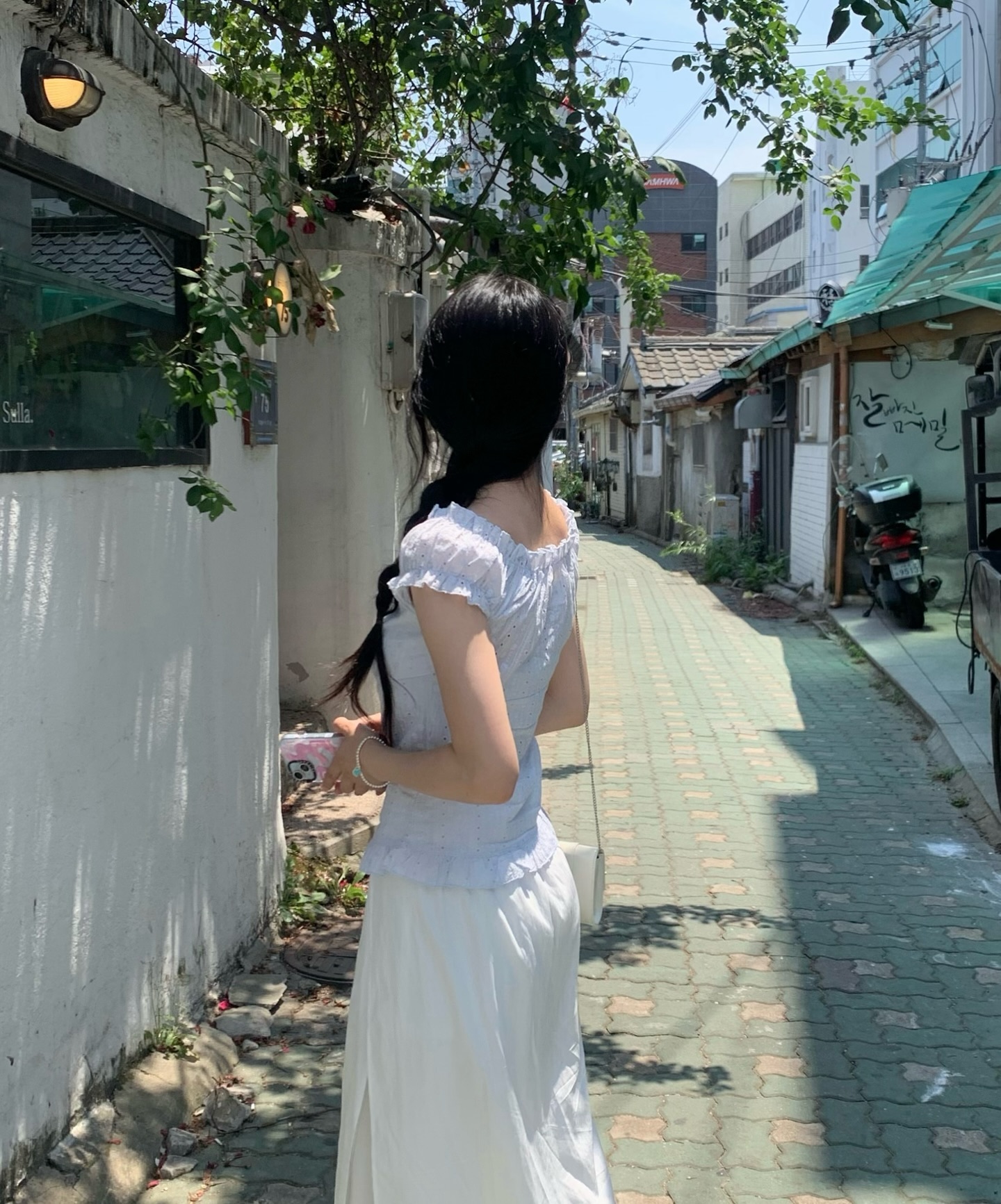 5 c&aacute;ch buộc t&oacute;c m&ugrave;a h&egrave; cực xinh, hợp từ dạo phố tới đi du lịch- Ảnh 10.