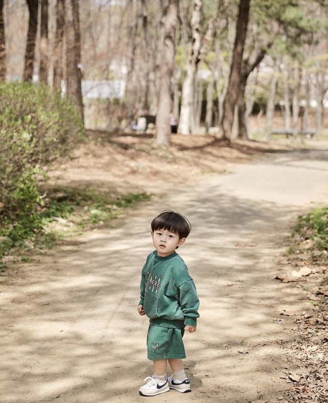 Cha mẹ thường xuy&ecirc;n l&agrave;m 9 điều nhỏ n&agrave;y, con c&aacute;i sẽ ng&agrave;y c&agrave;ng hạnh ph&uacute;c hơn- Ảnh 4.