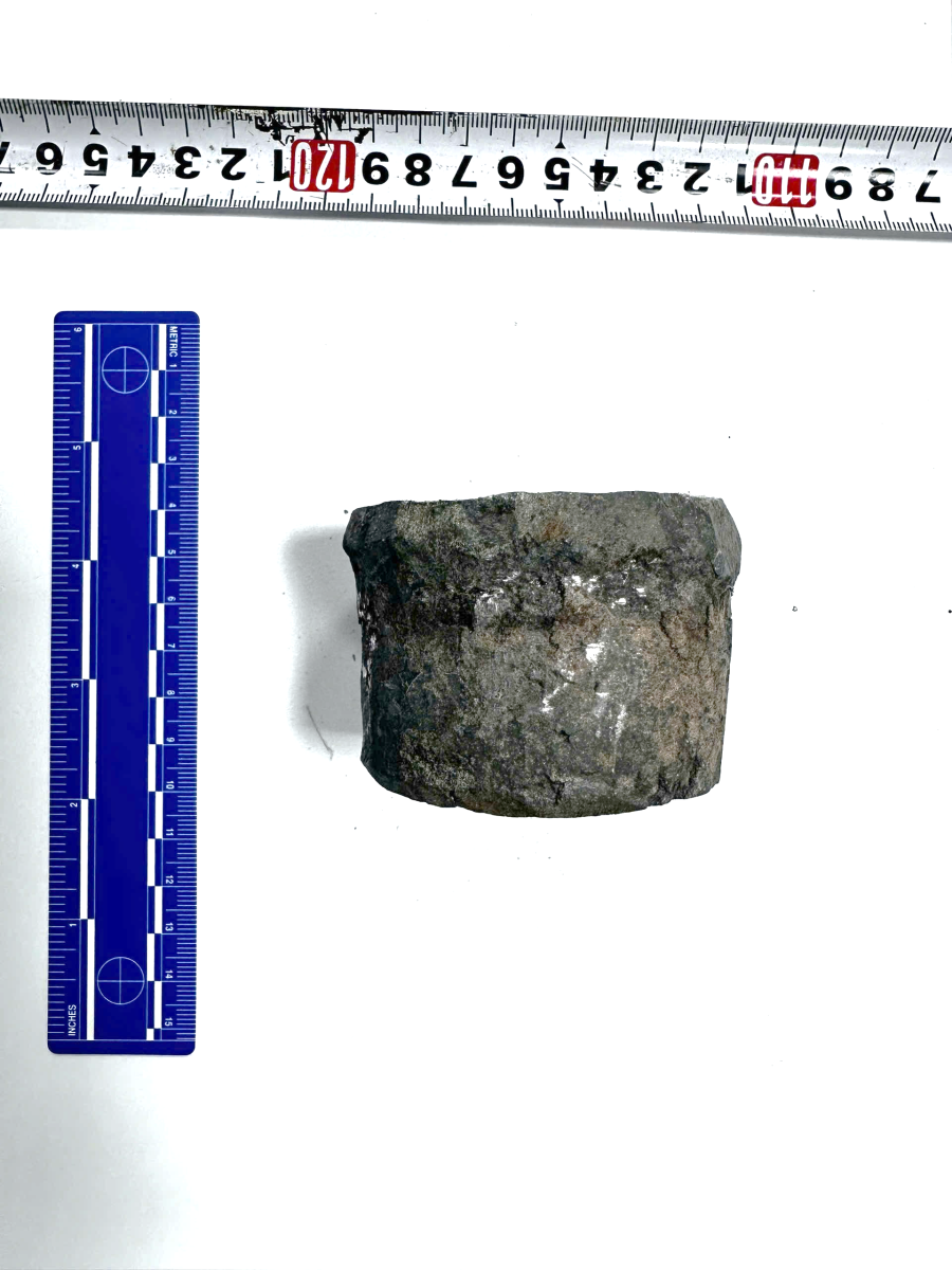 C&oacute; người rao b&aacute;n "thi&ecirc;n thạch, đ&aacute; hiếm" gi&aacute; triệu USD, c&ocirc;ng an ứng dụng c&ocirc;ng nghệ cao v&agrave;o cuộc- Ảnh 4.