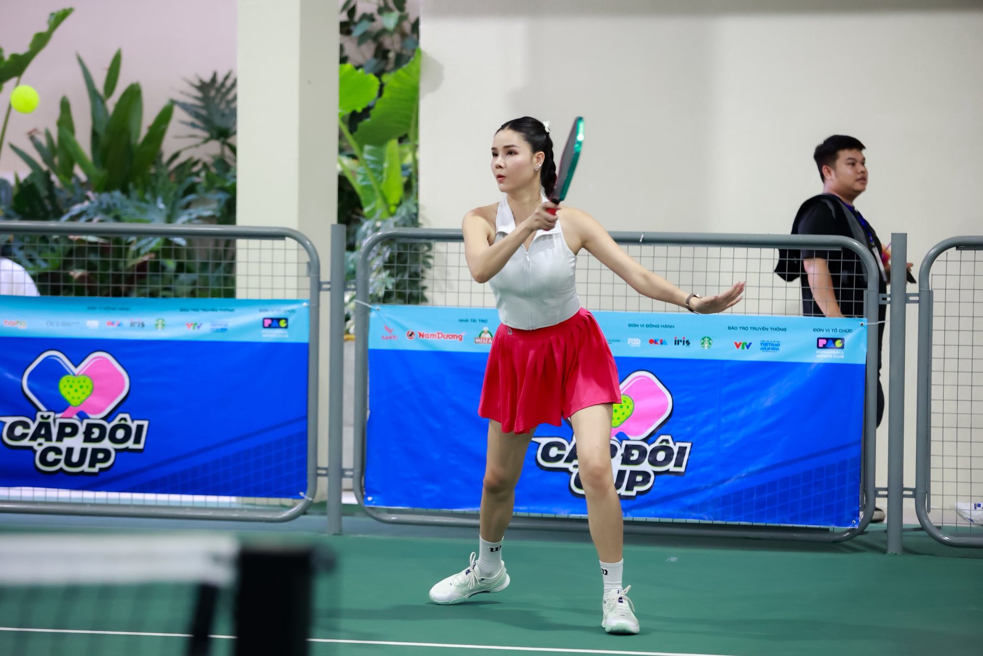 Kỳ H&acirc;n để mặt mộc, mặt mụn ra s&acirc;n pickleball, tự nhận "kh&ocirc;ng biết xấu hổ"- Ảnh 2.