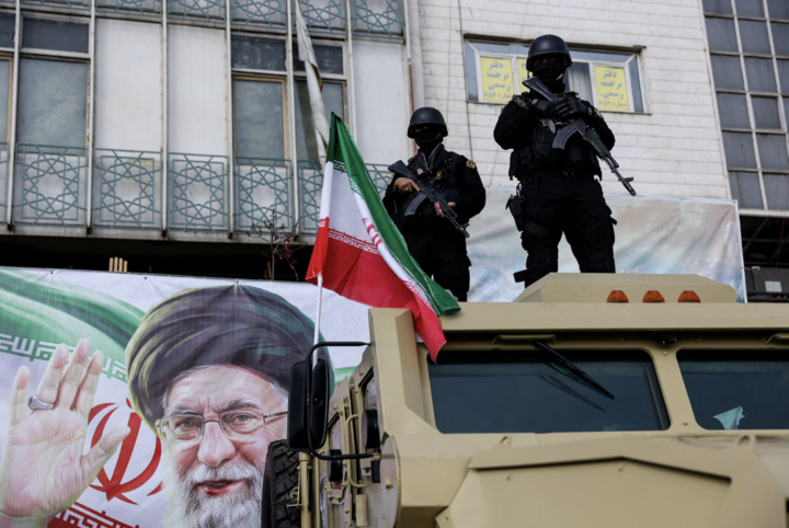 Tang thương Iran sau 15 ng&agrave;y hứng đ&ograve;n tấn c&ocirc;ng của Mỹ - Israel- Ảnh 9.