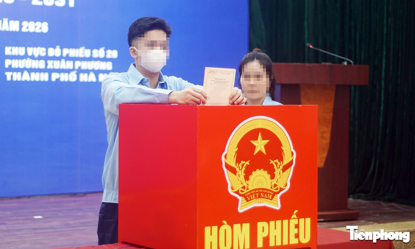 H&agrave; Nội: Người bị tạm giam, tạm giữ v&agrave; học vi&ecirc;n cai nghiện ma t&uacute;y bỏ phiếu bầu cử- Ảnh 6.