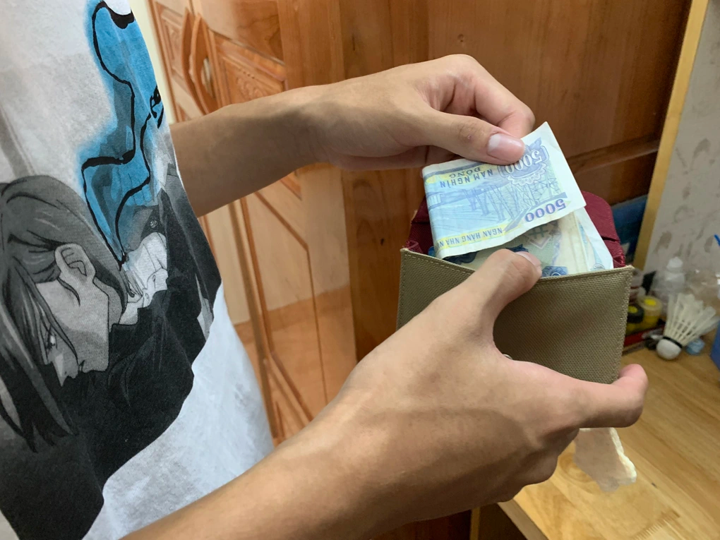 Một th&oacute;i quen khiến sinh vi&ecirc;n lu&ocirc;n hết tiền v&agrave;o ng&agrave;y 20 mỗi th&aacute;ng- Ảnh 1.