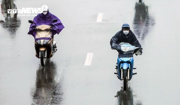 Dự b&aacute;o thời tiết ng&agrave;y 15/3: H&agrave; Nội c&oacute; mưa ph&ugrave;n, TP.HCM trời nắng- Ảnh 1.
