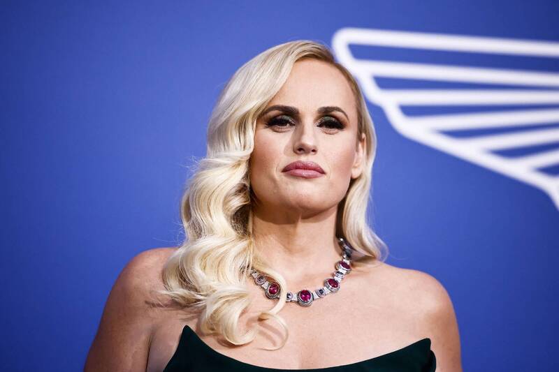 Lộ bằng chứng nữ diễn vi&ecirc;n Hollywood đ&iacute;ch th&acirc;n ra tay tr&ugrave; dập, b&ocirc;i đen đối thủ- Ảnh 3.