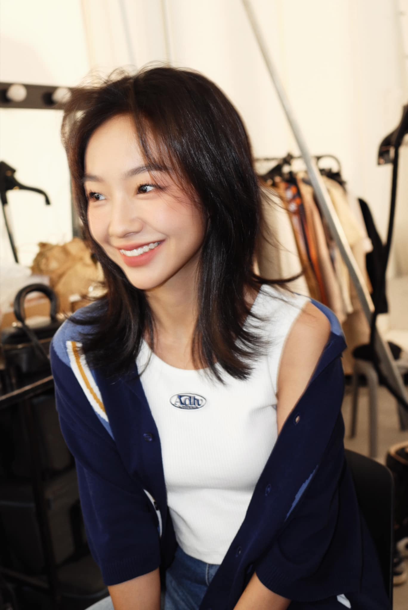 Nhan sắc khó tin của Đàm Tùng Vận Việt Nam: 30 tuổi mà như mới 15, chỉ cao 1m50 vẫn tuyệt đối điện ảnh- Ảnh 7. Nhan sắc khó tin của Đàm Tùng Vận Việt Nam: 30 tuổi mà như mới 15, chỉ cao 1m50 vẫn tuyệt đối điện ảnh- Ảnh 7.