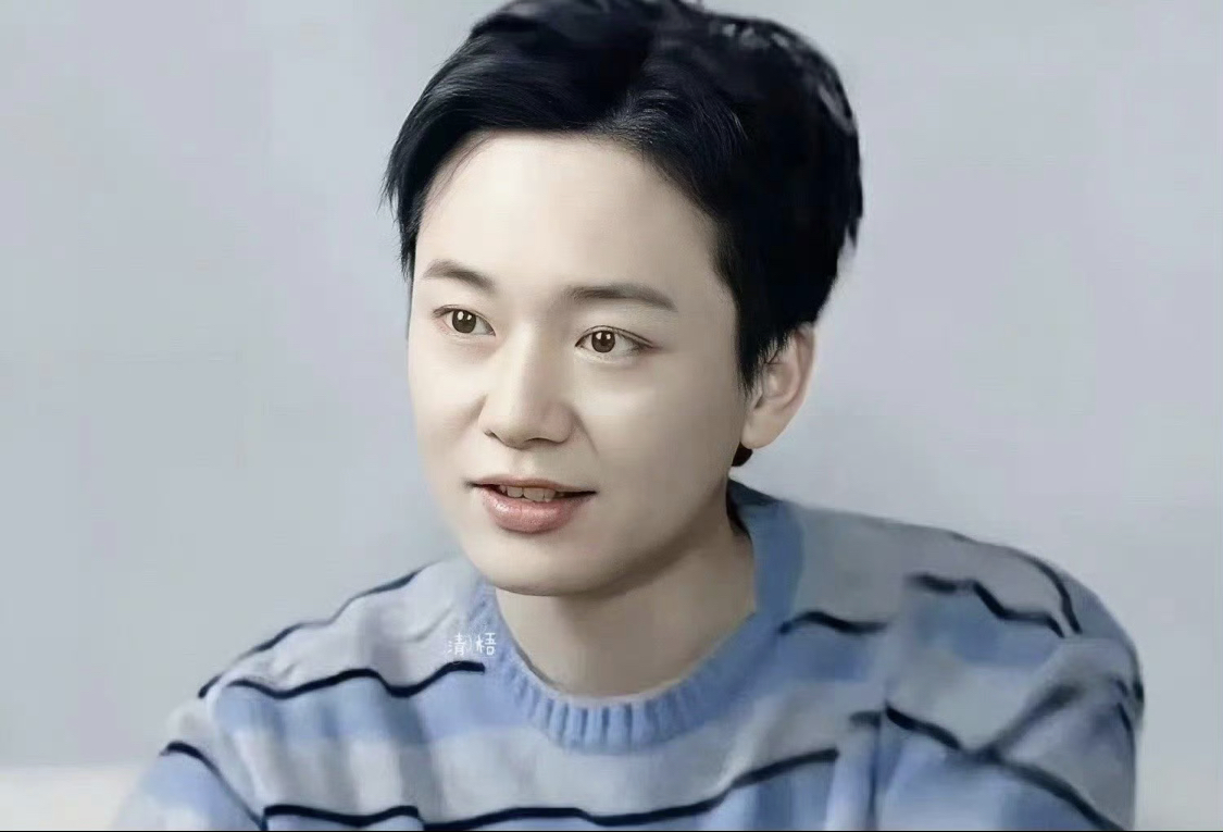 Nam diễn vi&ecirc;n 10 năm kh&ocirc;ng được đ&oacute;ng phim v&igrave; qu&aacute; đẹp, ngoại h&igrave;nh cực phẩm lại l&agrave; điểm yếu ch&iacute; mạng- Ảnh 2.