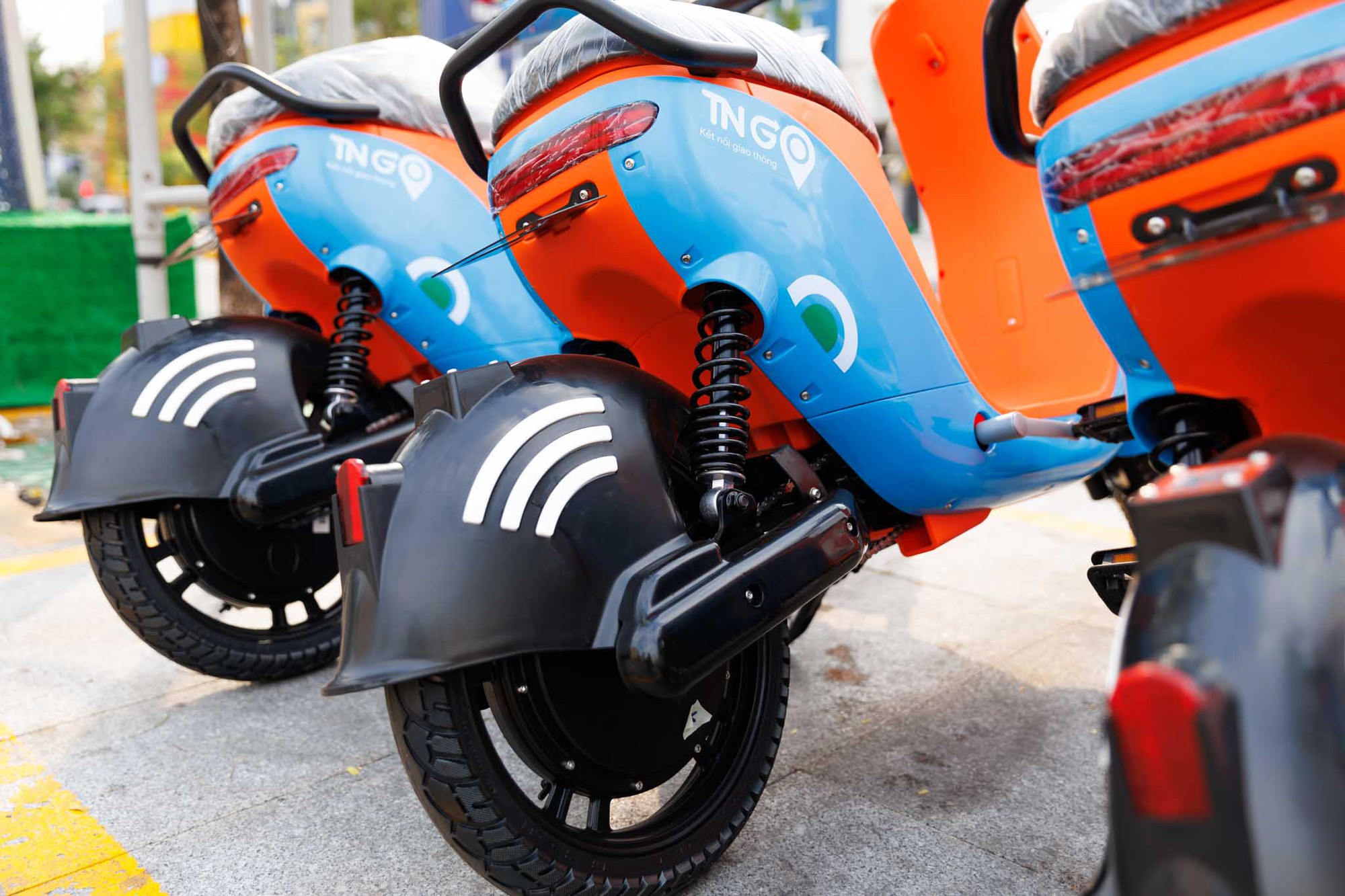 Một m&ocirc; h&igrave;nh giao th&ocirc;ng mới vừa xuất hiện ở TP.HCM, người d&acirc;n h&agrave;o hứng trải nghiệm trong ng&agrave;y đầu ra mắt- Ảnh 5.