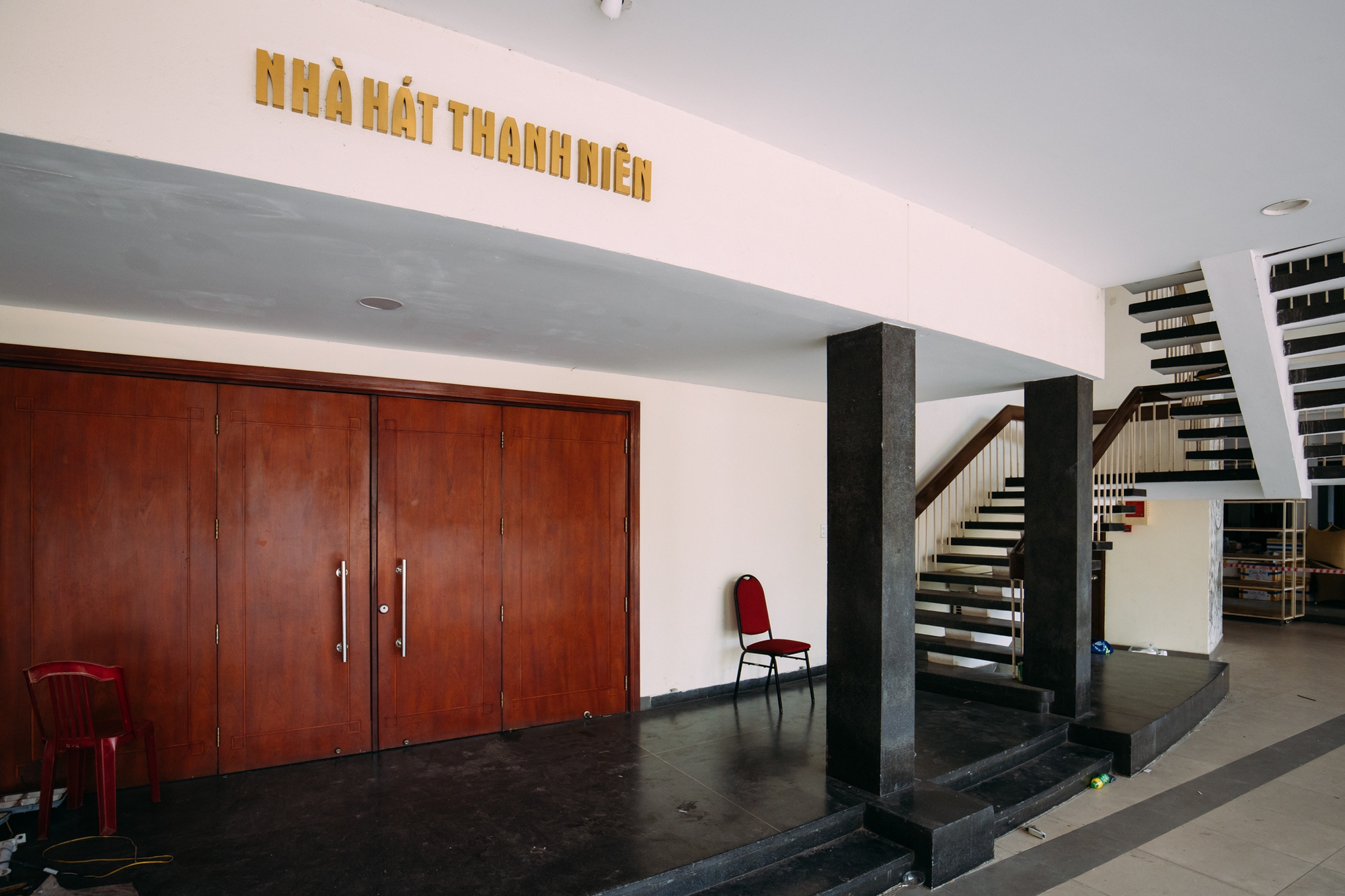 Nhìn lại Nhà Văn hóa Thanh niên lần cuối sau hành trình hơn nửa thế kỷ- Ảnh 12. Nhìn lại Nhà Văn hóa Thanh niên lần cuối sau hành trình hơn nửa thế kỷ- Ảnh 12.