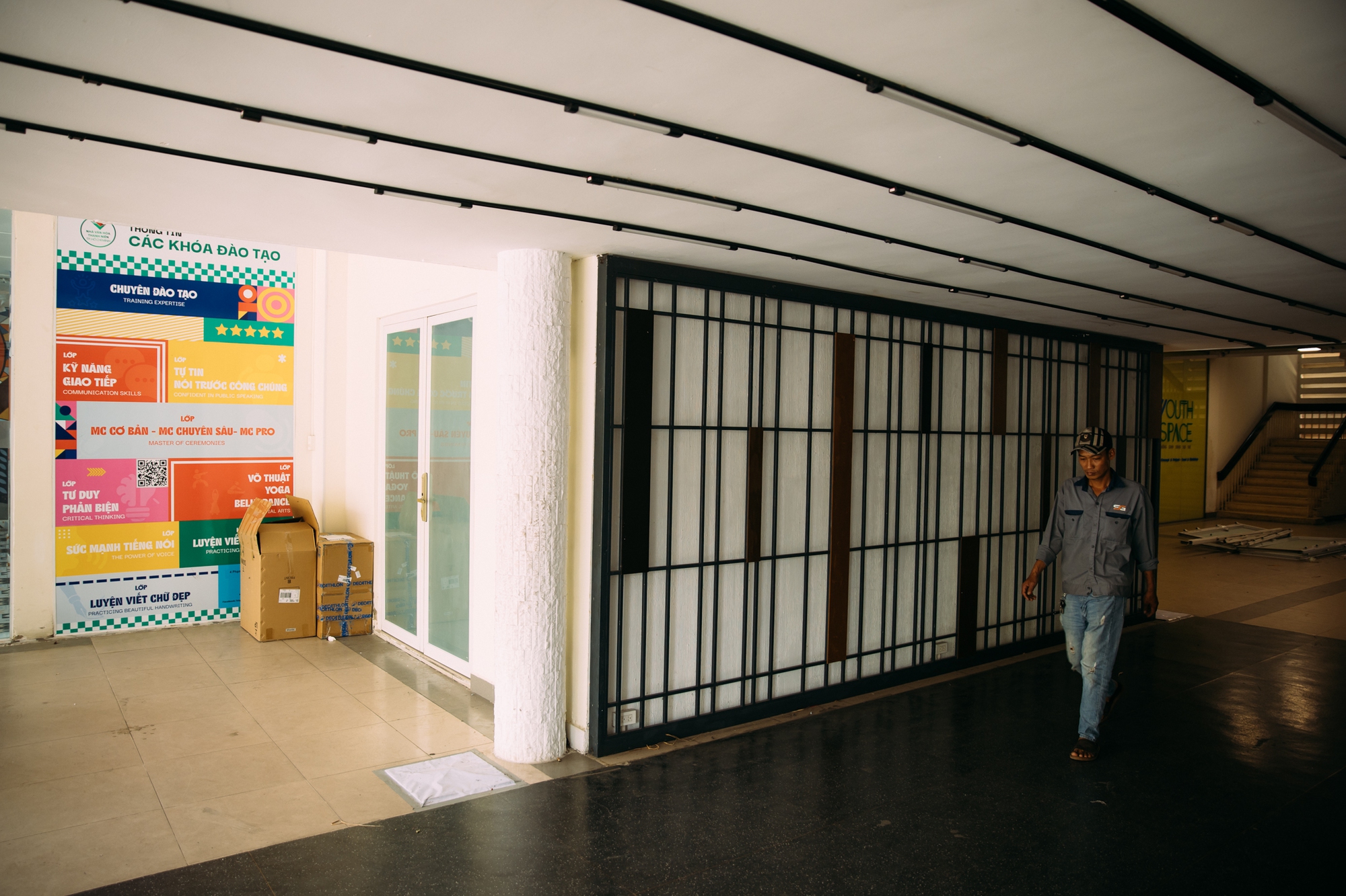 Nhìn lại Nhà Văn hóa Thanh niên lần cuối sau hành trình hơn nửa thế kỷ- Ảnh 36. Nhìn lại Nhà Văn hóa Thanh niên lần cuối sau hành trình hơn nửa thế kỷ- Ảnh 36.