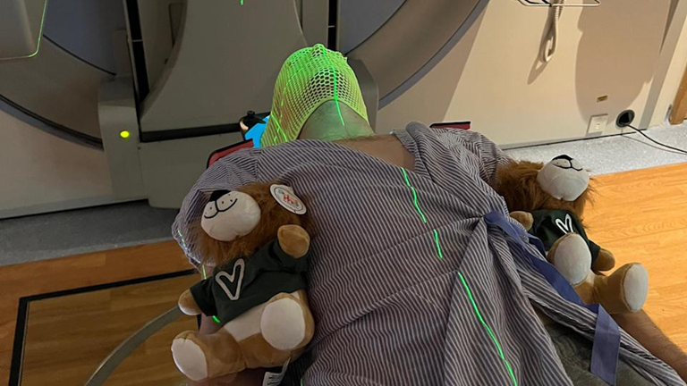 Người đàn ông suýt phải cắt bỏ lưỡi vì ung thư, nguyên nhân xuất phát từ căn bệnh nhiều người tưởng chỉ phụ nữ mới mắc- Ảnh 3. Người đàn ông suýt phải cắt bỏ lưỡi vì ung thư, nguyên nhân xuất phát từ căn bệnh nhiều người tưởng chỉ phụ nữ mới mắc- Ảnh 3.