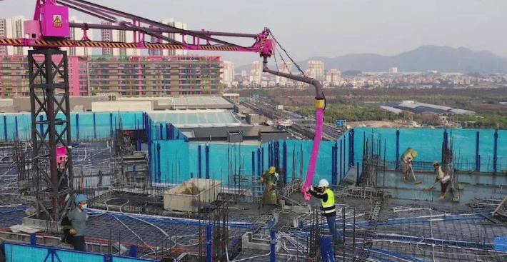 Ph&aacute;t hiện loạt robot Trung Quốc l&agrave;m việc suốt ng&agrave;y đ&ecirc;m tại c&aacute;c c&ocirc;ng trường x&acirc;y dựng, nhận nhiệm vụ quan trọng- Ảnh 1.