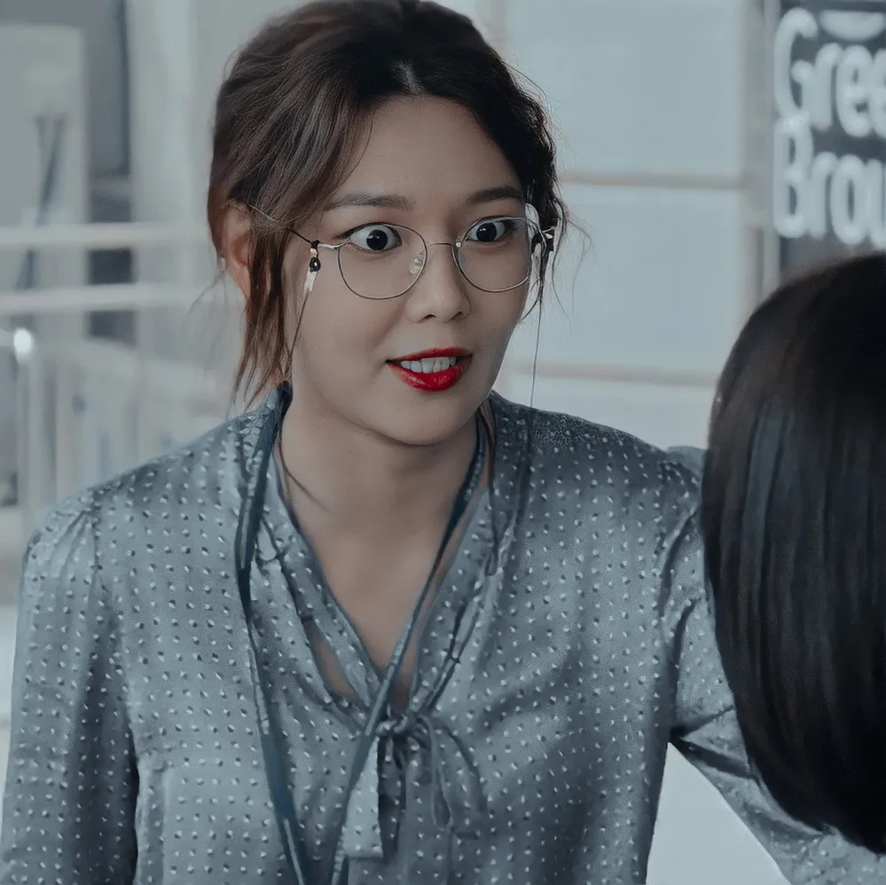 Mỹ nh&acirc;n duy nhất &ldquo;tham&rdquo; center m&agrave; kh&ocirc;ng ai gh&eacute;t nổi, sống cuộc đời như c&ocirc;ng ch&uacute;a ng&ocirc;n t&igrave;nh- Ảnh 4.