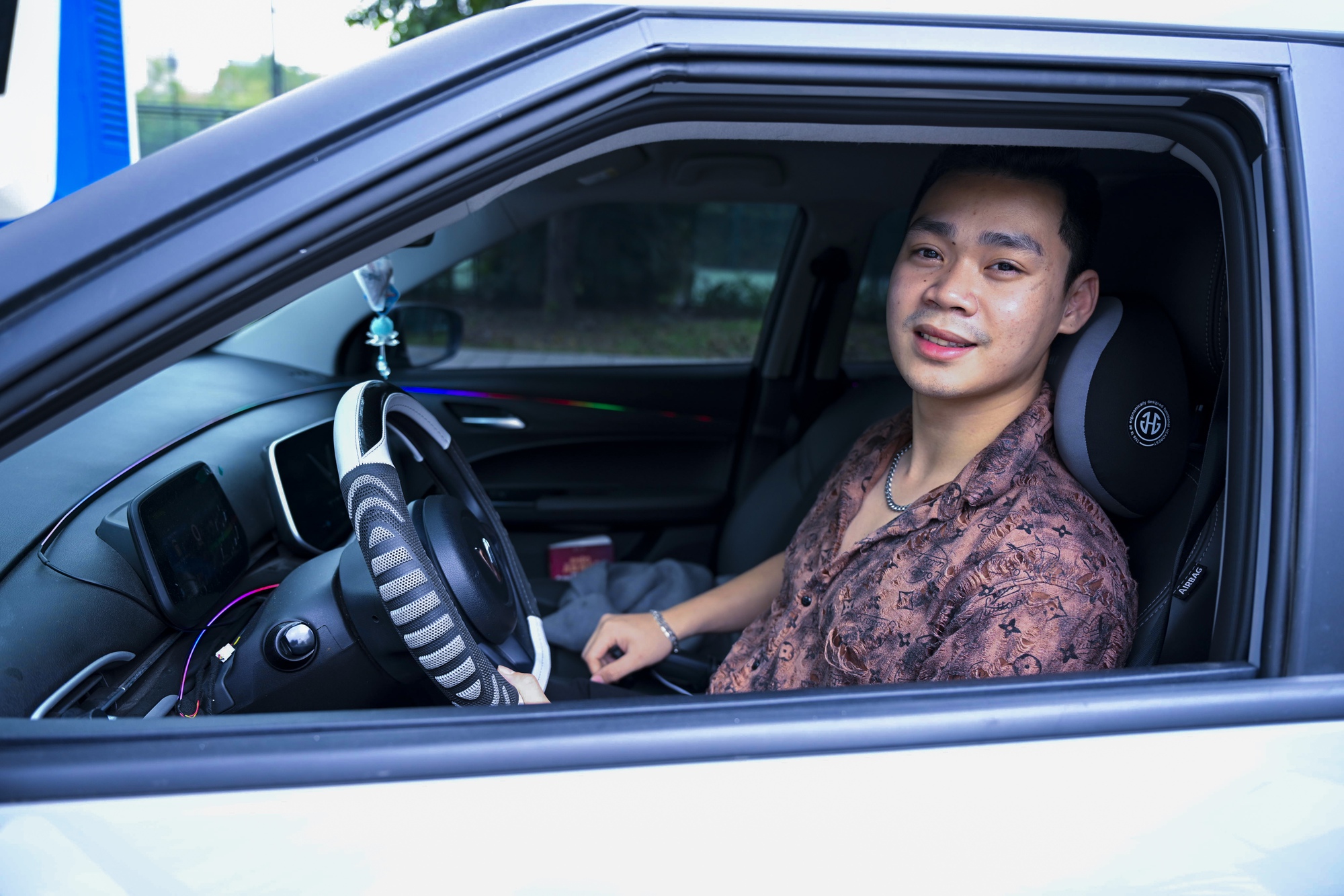 Tại sao tài xế VF5 chạy dịch vụ lại thu hồi vốn nhanh thế? Bí quyết nằm ở điều xe xăng không làm được- Ảnh 4. Tại sao tài xế VF5 chạy dịch vụ lại thu hồi vốn nhanh thế? Bí quyết nằm ở điều xe xăng không làm được- Ảnh 4.