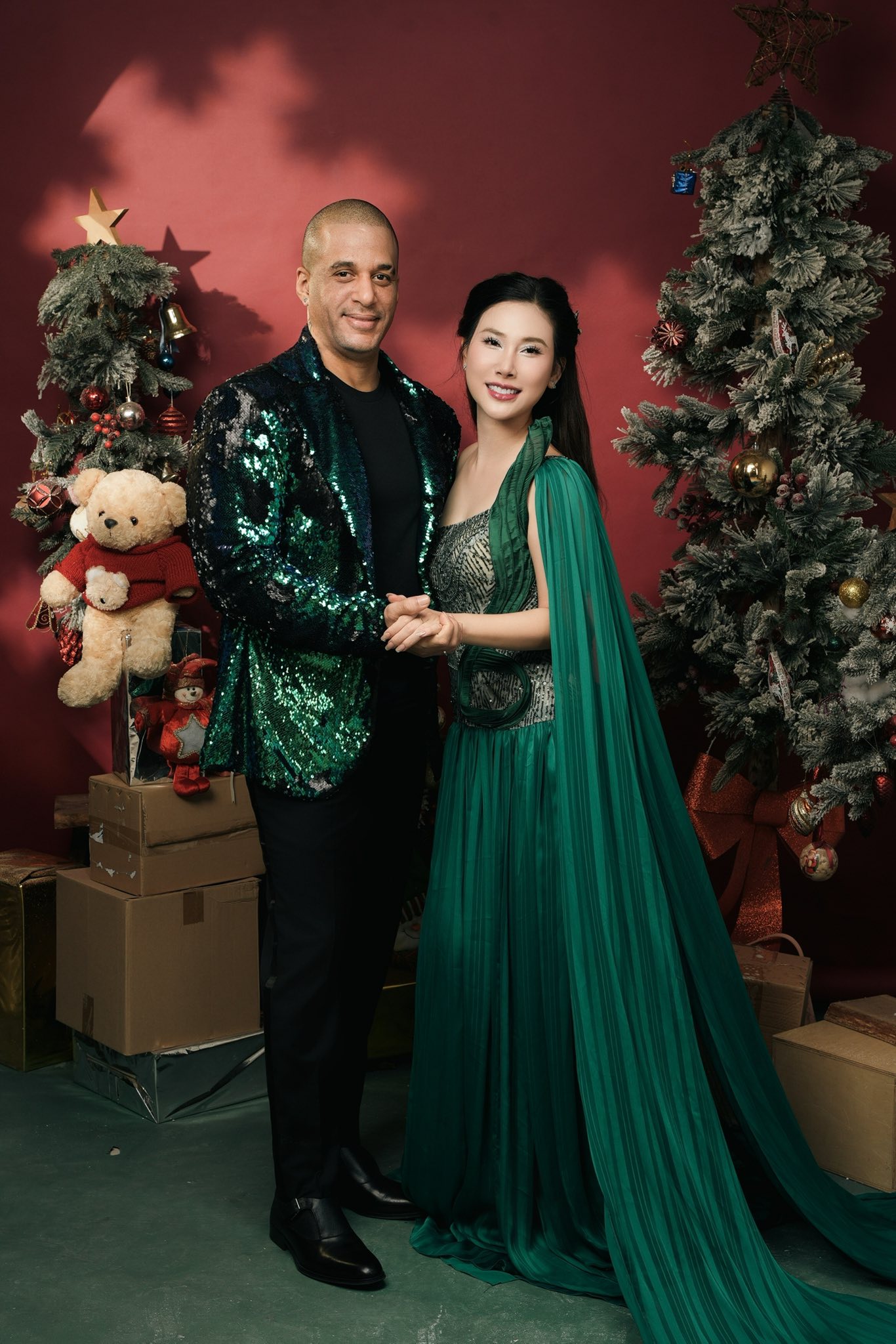 Trai T&acirc;y Cuba U50 y&ecirc;u mẹ đơn th&acirc;n Việt, bị con ri&ecirc;ng của bạn g&aacute;i phản đối v&agrave; c&aacute;i kết bất ngờ- Ảnh 1.