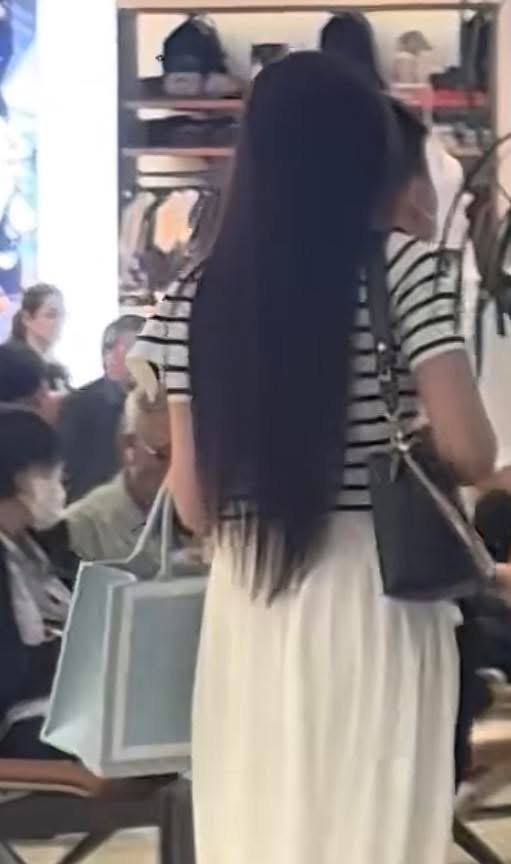 V&oacute;c d&aacute;ng Hoa hậu Đỗ H&agrave; qua ảnh 