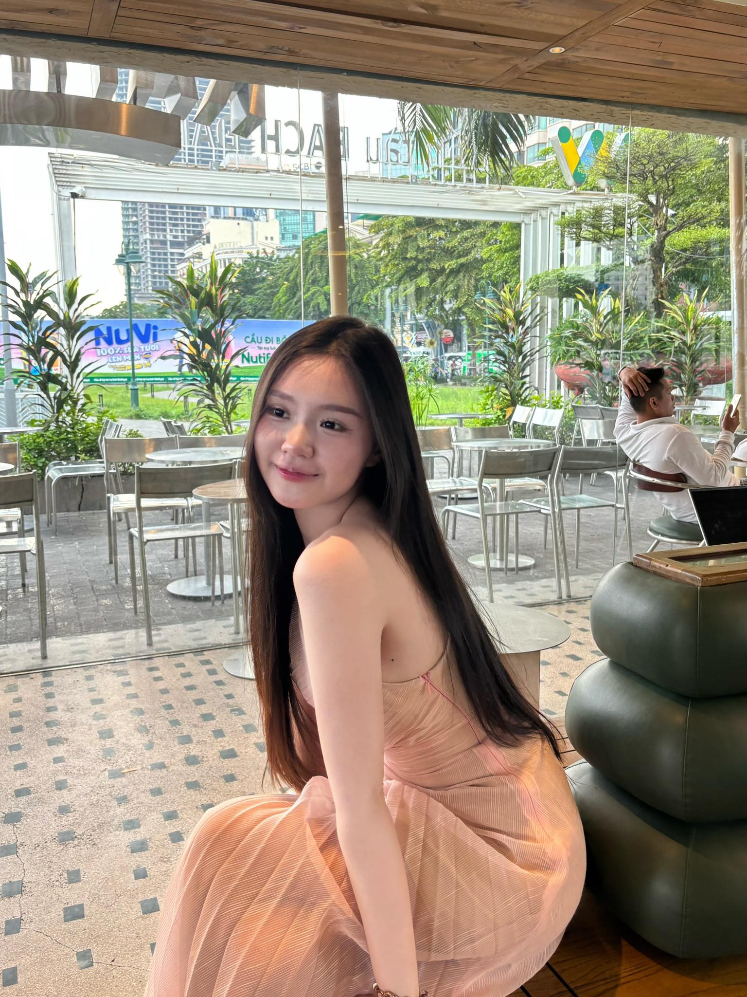 “Nếu cả đời không rực rỡ thì sao?”: Trọn vẹn phần hùng biện của mỹ nhân 2k4 đi thi Hoa hậu đang nổi nhất lúc này- Ảnh 4. “Nếu cả đời không rực rỡ thì sao?”: Trọn vẹn phần hùng biện của mỹ nhân 2k4 đi thi Hoa hậu đang nổi nhất lúc này- Ảnh 4.