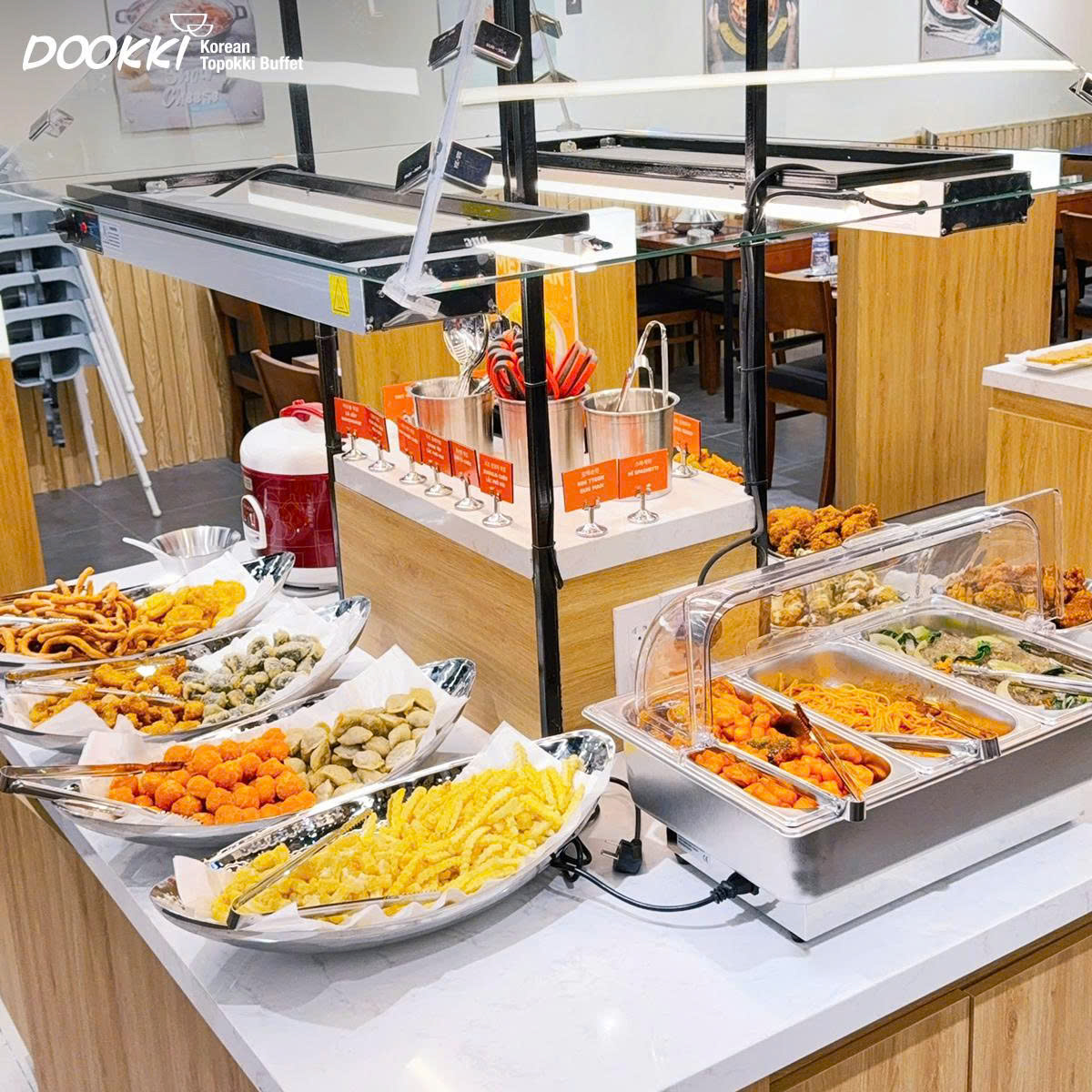 Ăn vỉa h&egrave; đổ mồ h&ocirc;i cũng tốn gần trăm ng&agrave;n, d&acirc;n văn ph&ograve;ng rỉ tai nhau 6 qu&aacute;n buffet trong TTTM gi&aacute; chỉ từ 79k- Ảnh 4.