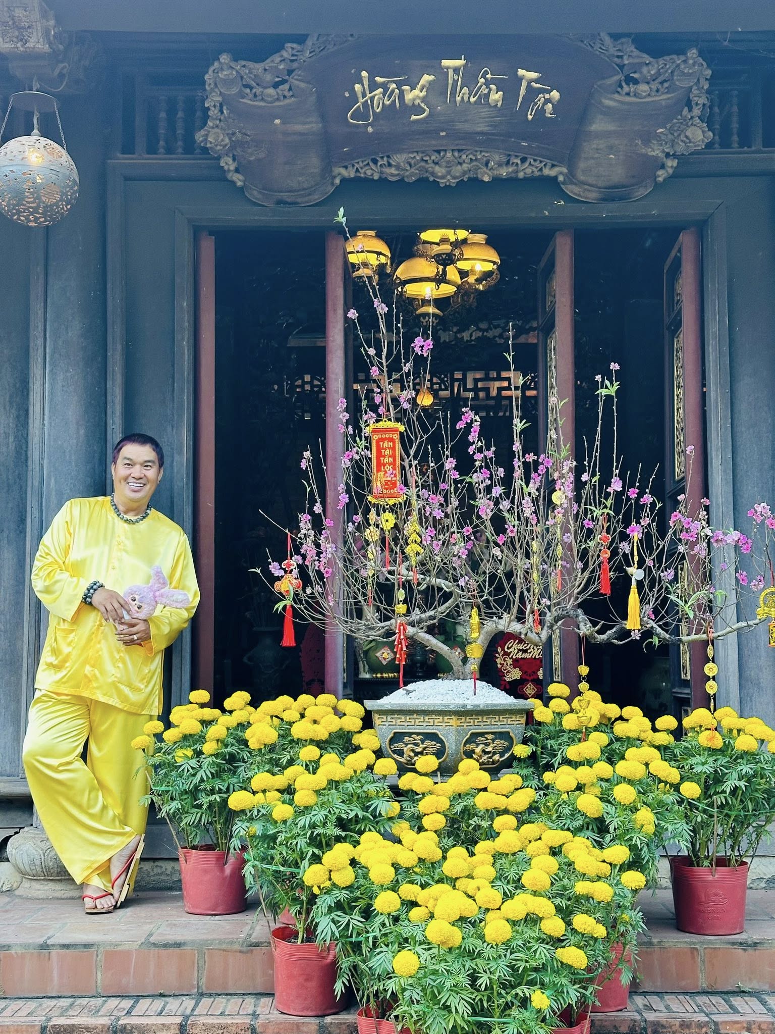 Nam nghệ sĩ nổi tiếng miền Nam rao nửa năm vẫn chưa b&aacute;n được biệt phủ nhiều gỗ qu&yacute; ở Đồng Nai- Ảnh 1.