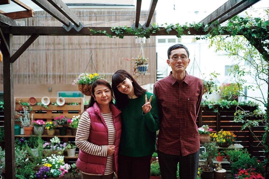 Hỏi mẹ: “Sao không chịu nhận tiền con đưa?”, câu trả lời khiến tôi nhận ra mình đã quá nông cạn khi báo hiếu- Ảnh 2. Hỏi mẹ: “Sao không chịu nhận tiền con đưa?”, câu trả lời khiến tôi nhận ra mình đã quá nông cạn khi báo hiếu- Ảnh 2.