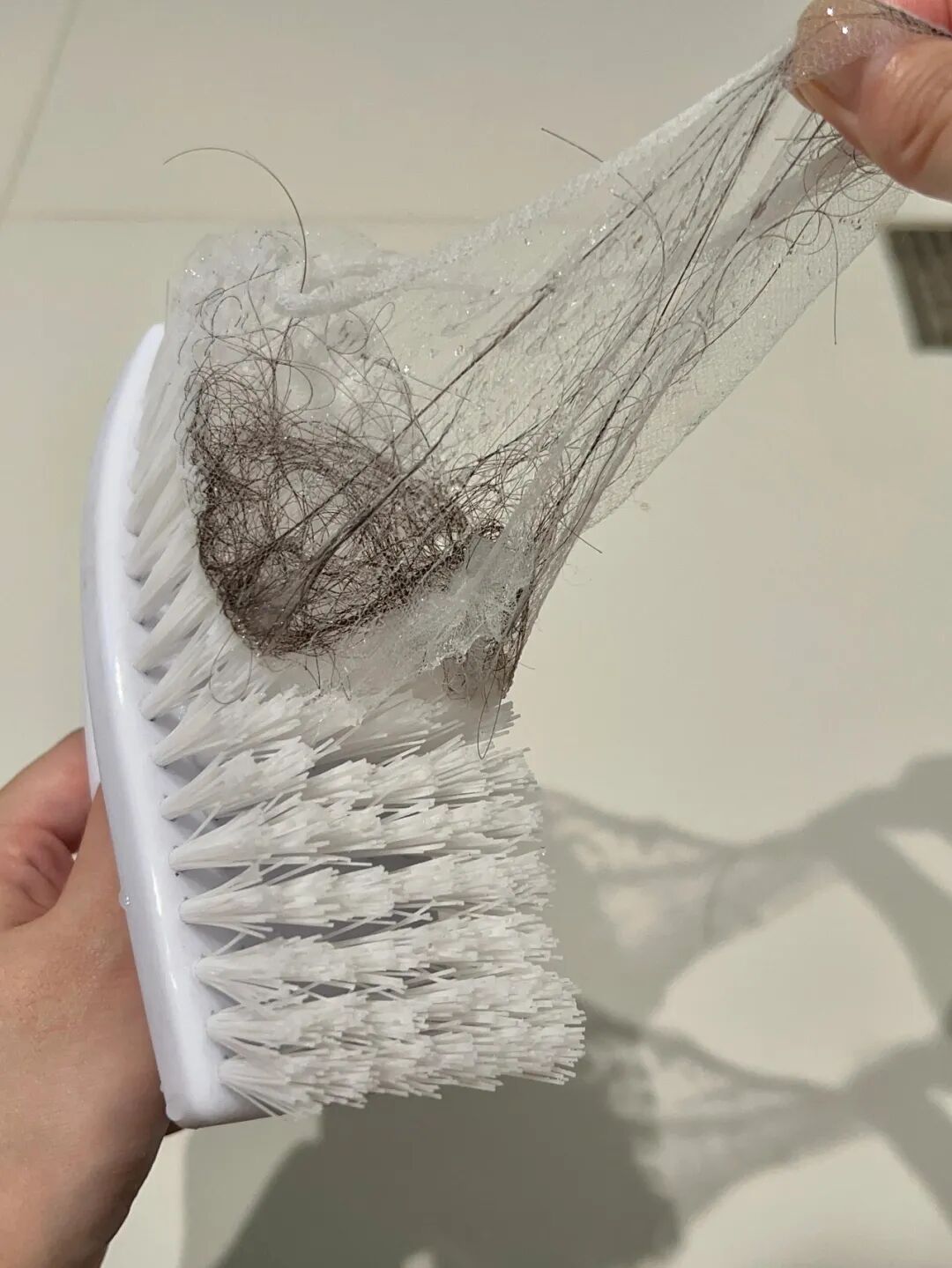 Ph&ograve;ng tắm bẩn mấy cũng sạch: 9 mẹo dọn dẹp "kh&ocirc;ng tốn 1 đồng" của người gi&uacute;p việc kỳ cựu- Ảnh 2.