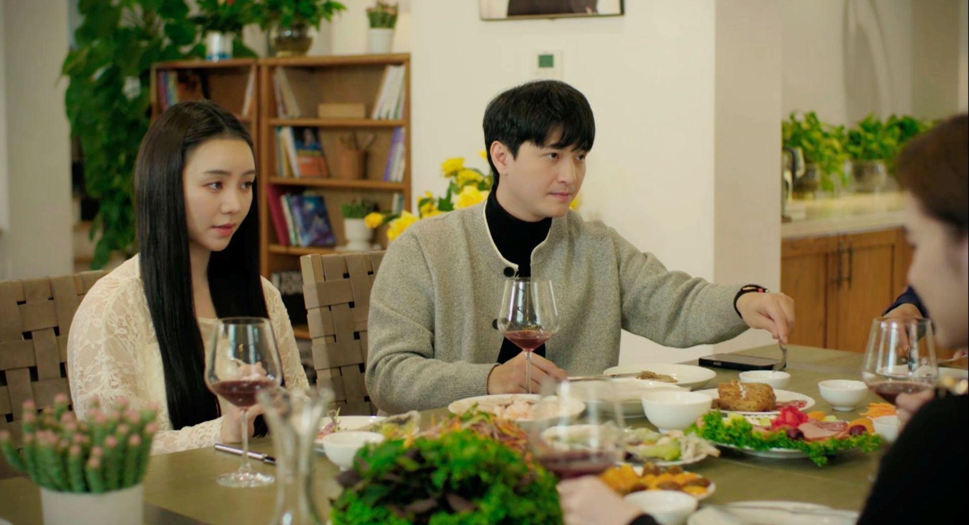 Gương mặt đ&aacute;ng sợ của Quỳnh Kool- Ảnh 1.