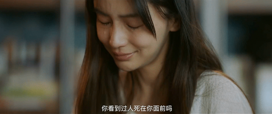 Mỹ nh&acirc;n cứ th&iacute;ch ai l&agrave; người đ&oacute; d&iacute;nh phốt chấn động, v&iacute;a nặng cỡ n&agrave;y phải l&agrave;m đại diện to&agrave;n cầu cho Prada- Ảnh 4.