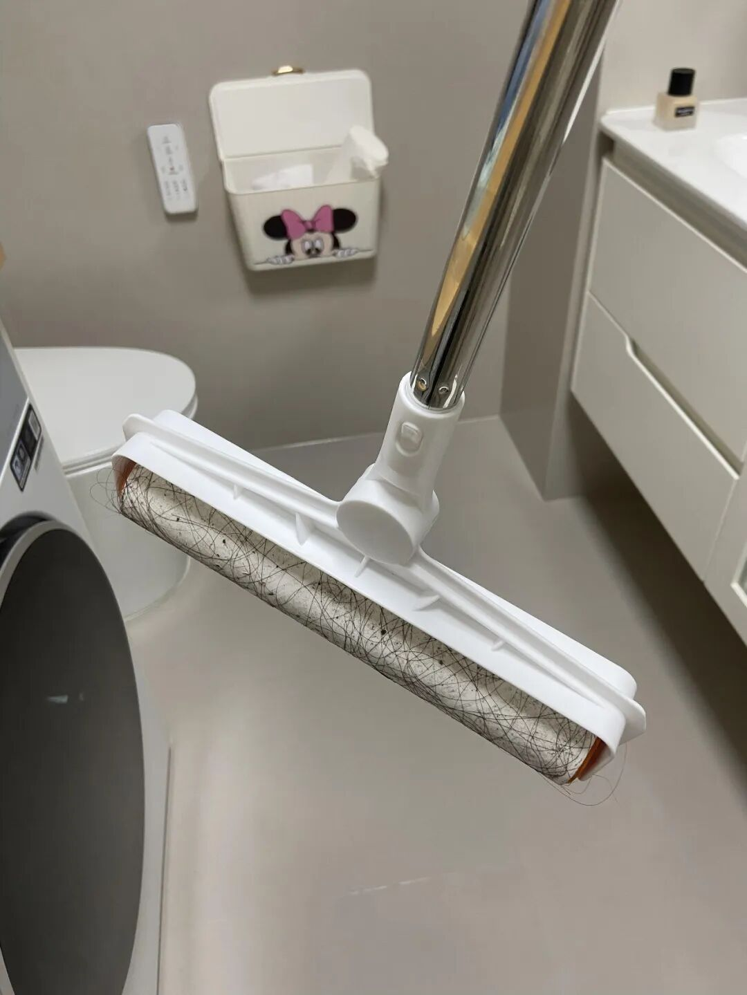 Ph&ograve;ng tắm bẩn mấy cũng sạch: 9 mẹo dọn dẹp "kh&ocirc;ng tốn 1 đồng" của người gi&uacute;p việc kỳ cựu- Ảnh 3.