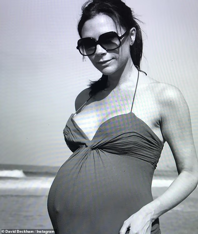 David Beckham khen Victoria l&agrave; người mẹ tuyệt vời, con cả bất hiếu lại đ&aacute; xo&aacute;y đủ đường- Ảnh 2.