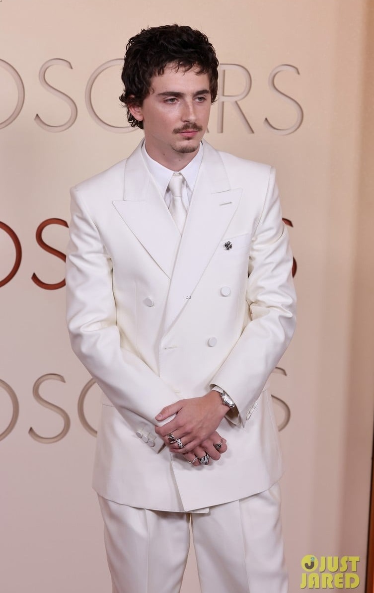 Timoth&eacute;e Chalamet ơi, đ&uacute;ng l&agrave; 