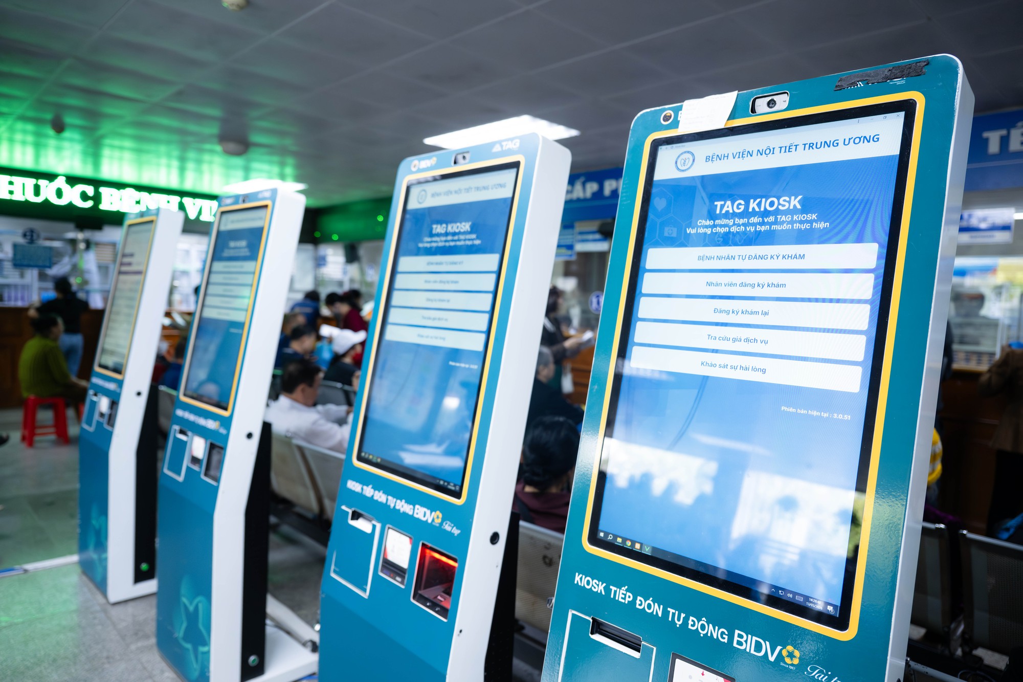 Thực tế một lượt khám bảo hiểm y tế tại bệnh viện công ở Hà Nội: Một trải nghiệm khá bất ngờ- Ảnh 1. Thực tế một lượt khám bảo hiểm y tế tại bệnh viện công ở Hà Nội: Một trải nghiệm khá bất ngờ- Ảnh 1.