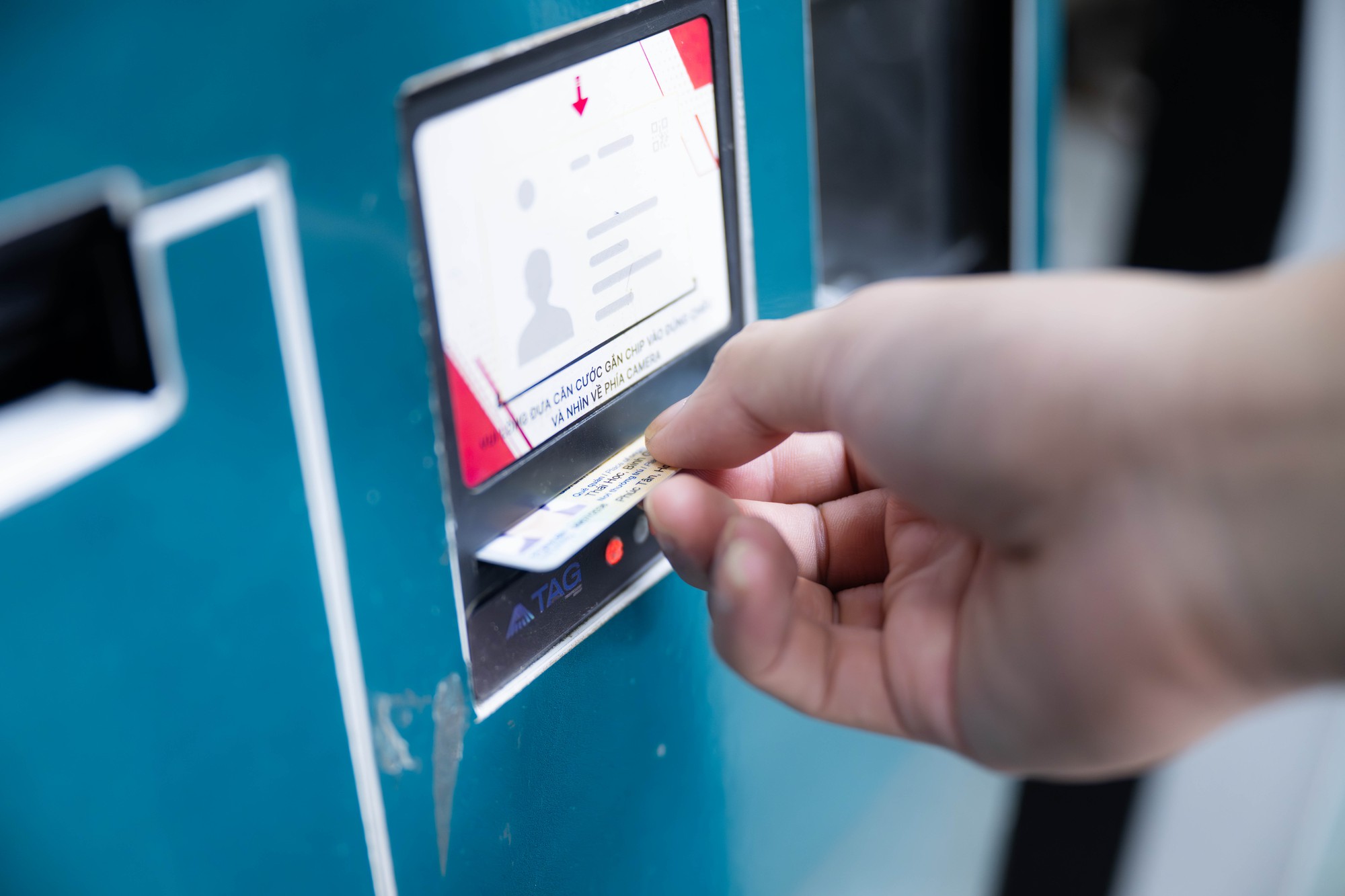 Thực tế một lượt khám bảo hiểm y tế tại bệnh viện công ở Hà Nội: Một trải nghiệm khá bất ngờ- Ảnh 3. Thực tế một lượt khám bảo hiểm y tế tại bệnh viện công ở Hà Nội: Một trải nghiệm khá bất ngờ- Ảnh 3.