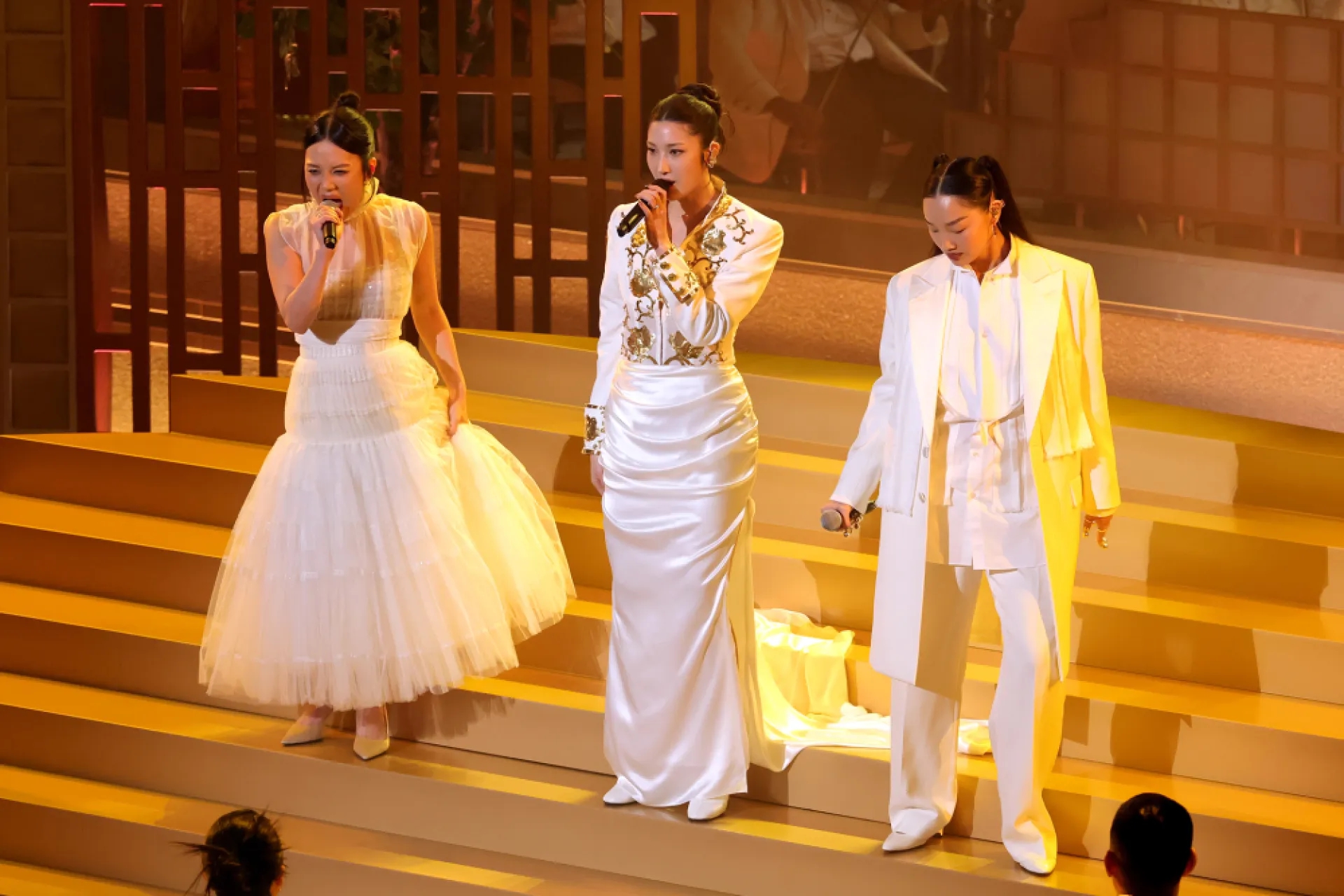 Lần đầu ti&ecirc;n trong lịch sử 1 ca kh&uacute;c Kpop gi&agrave;nh Oscar cho B&agrave;i h&aacute;t phim hay nhất!- Ảnh 5.