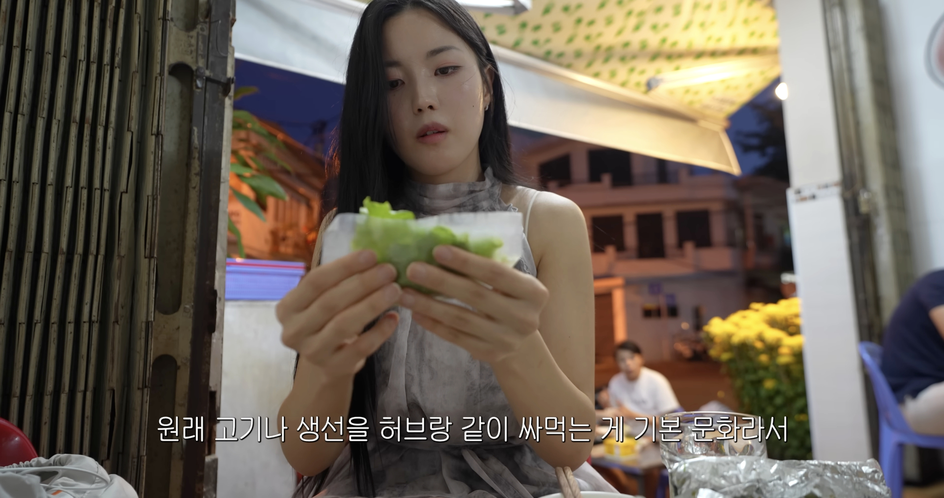 Cựu tiếp vi&ecirc;n h&agrave;ng kh&ocirc;ng H&agrave;n Quốc rỉ tai 10 qu&aacute;n đặc sản Nha Trang ngon rẻ đến mức kh&aacute;ch s&agrave;nh ăn cũng bất ngờ- Ảnh 5.