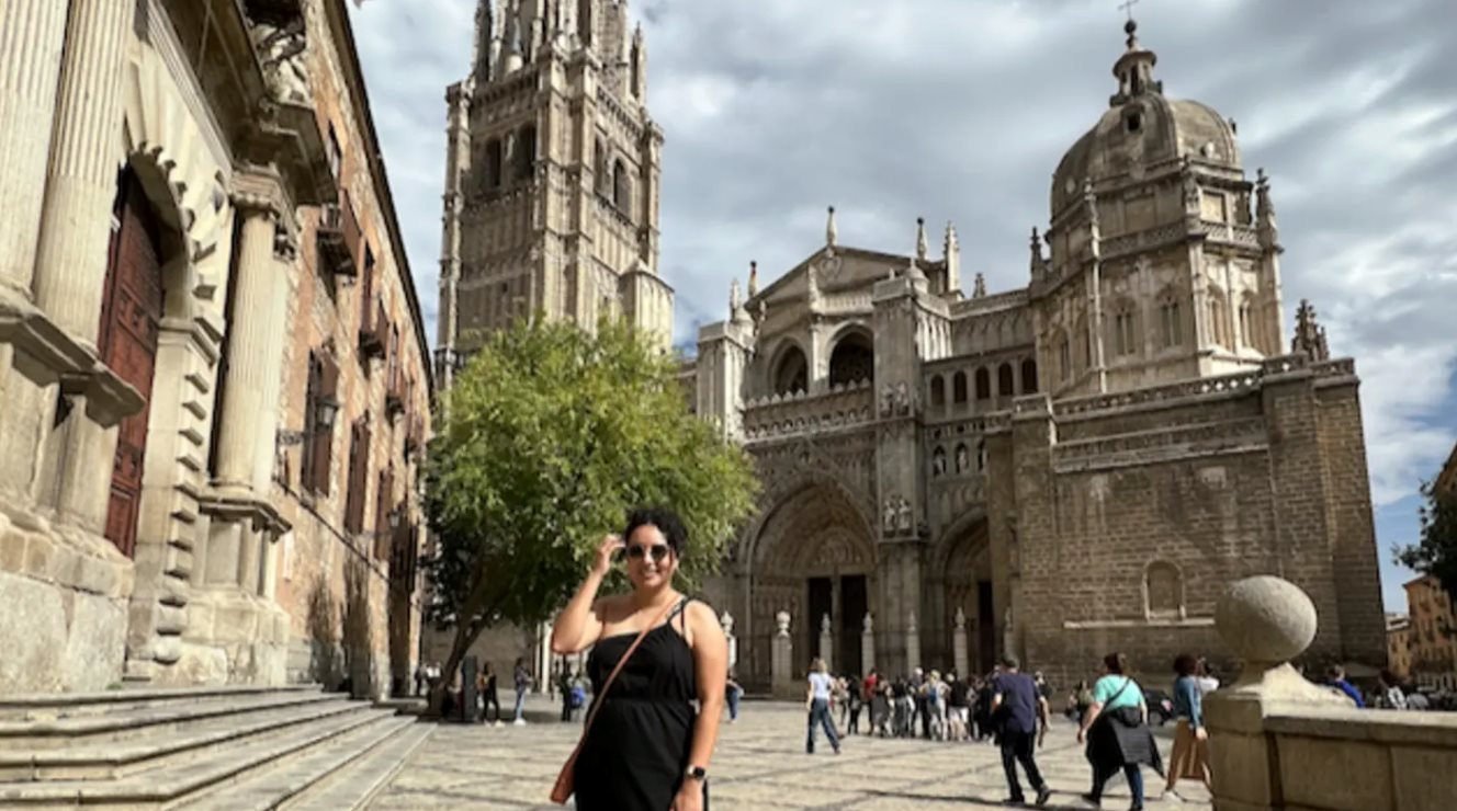 Chuyển ra nước ngo&agrave;i, c&ocirc; g&aacute;i chỉ l&agrave;m việc 16 giờ/tuần vẫn đủ sống, tho&aacute;i m&aacute;i sống cuộc đời 'b&aacute;n nghỉ hưu'- Ảnh 1.