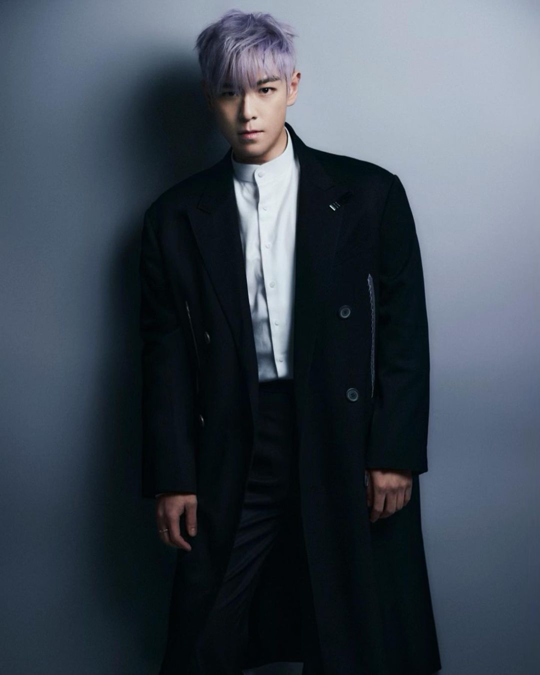 Mỹ nam hết thời bị hơn 200 ngh&igrave;n người "tho&aacute;t fan": Mắt trợn ngược, visual ng&agrave;y c&agrave;ng kh&aacute;c thường- Ảnh 8.